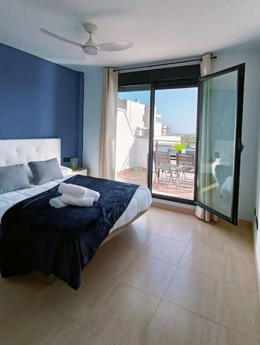Toyo Alcazaba Suites Gran Terraza Y Vistas, 2Hab, Piscina Y Garaje Retamar  Eksteriør bilde